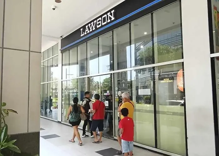 Condo Unit Walking Distance To Manila Airport